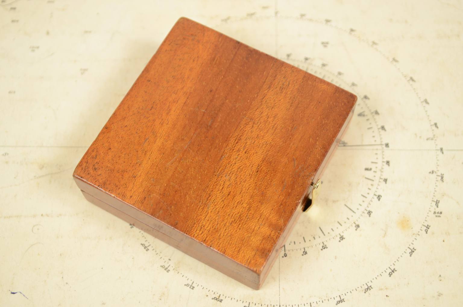 Antique compasses/6193-British compass