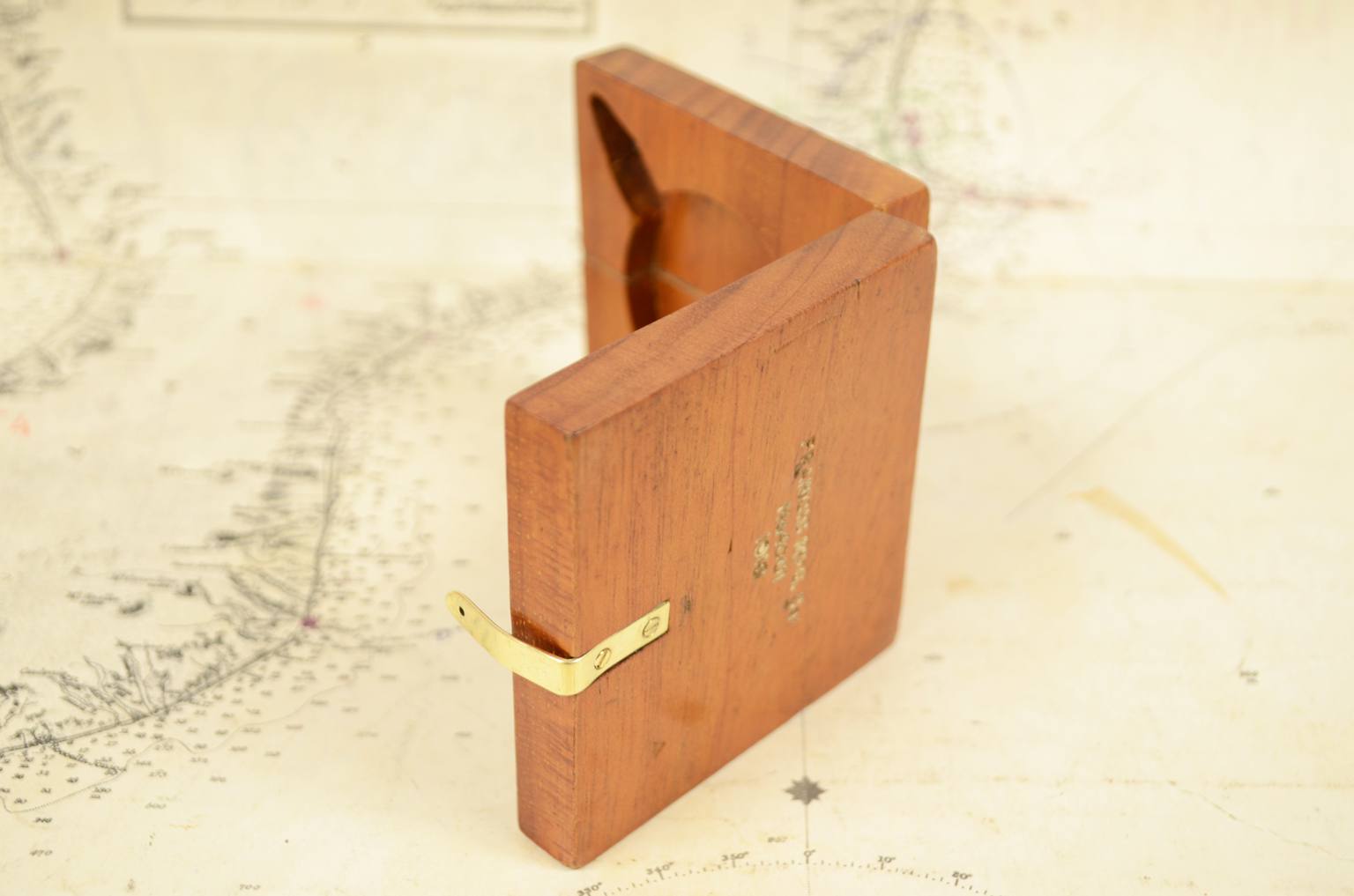 Antique compasses/6193-British compass