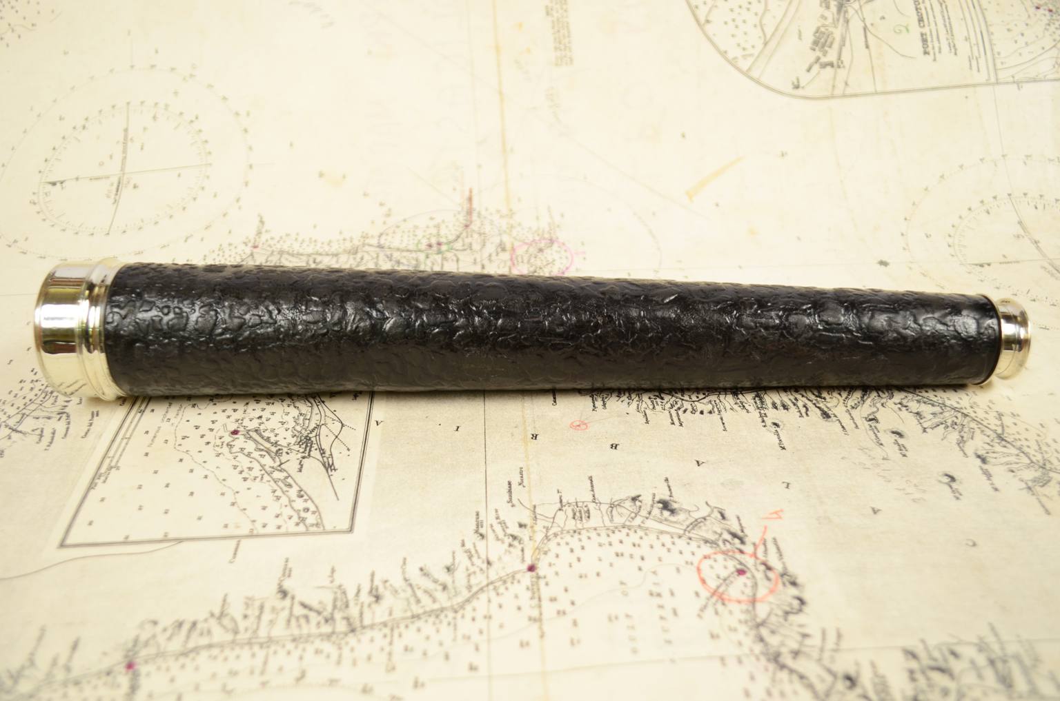 Nautical antiques/6198-Vintage telescope