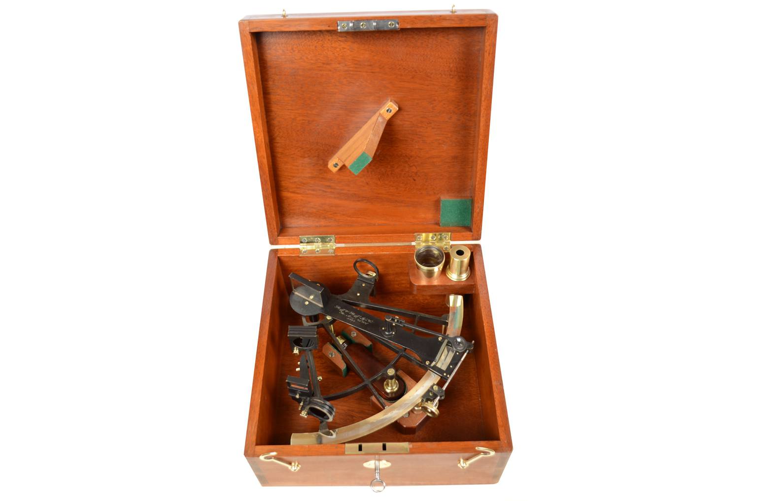 Nautical antiques/6309-Antique sextant