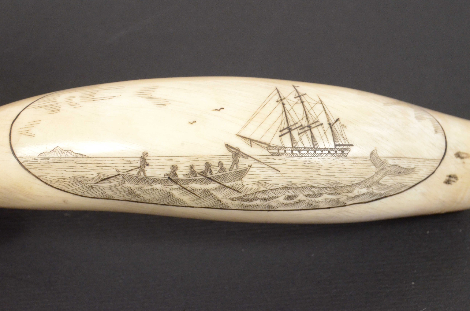 Nautical antiques/632-Scrimshaw