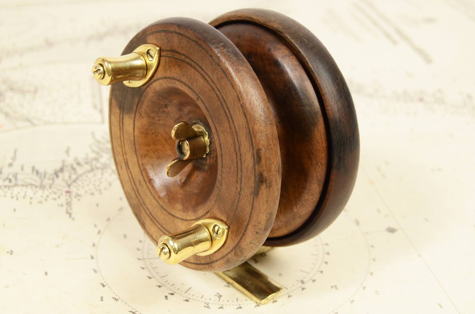 Antiquariato nautico/6340B-Mulinello da pesca