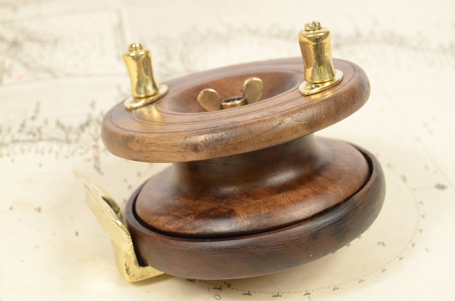 Antiquariato nautico/6340B-Mulinello da pesca