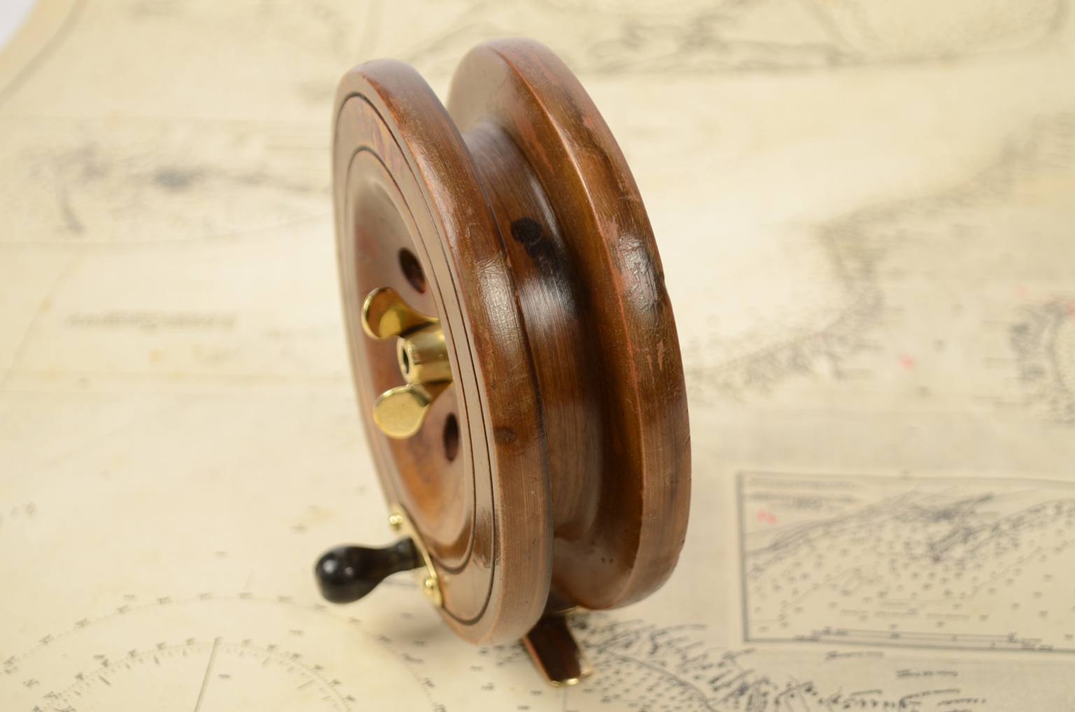 Nautical antiques/6341A-Fishing reel