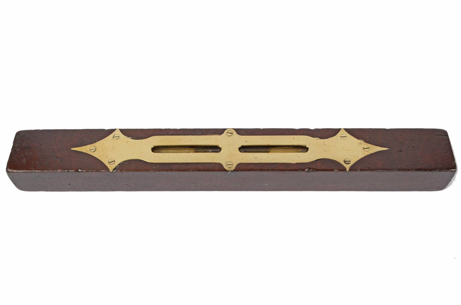 Antique measuring instruments/6344-Antique level