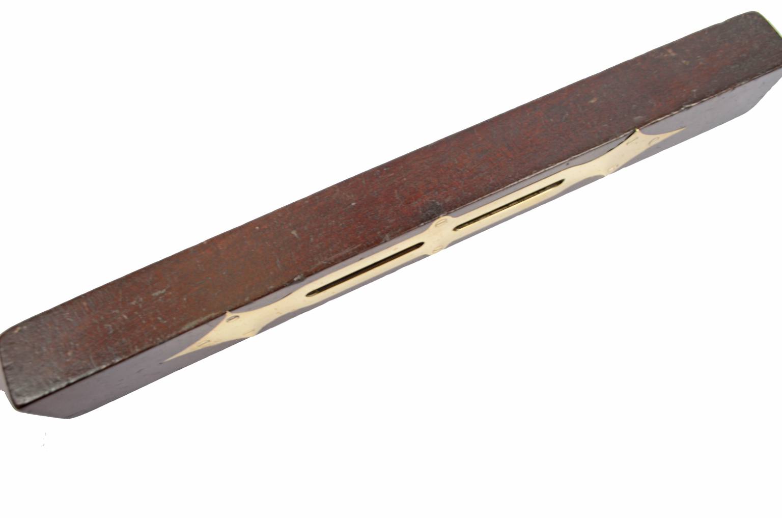 Antique measuring instruments/6344-Antique level