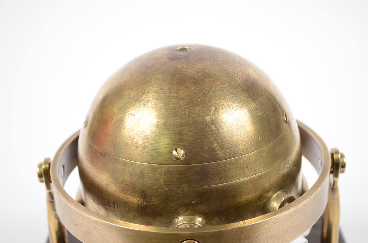 Antique compasses/6365-Vintage compass