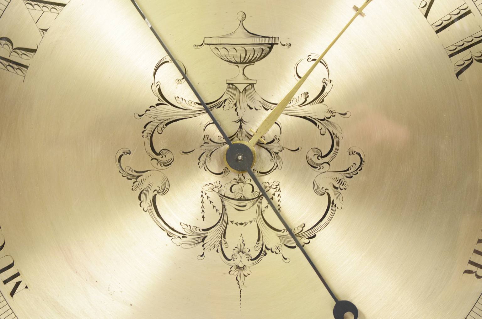 Antique barometers/641A-Large barometer