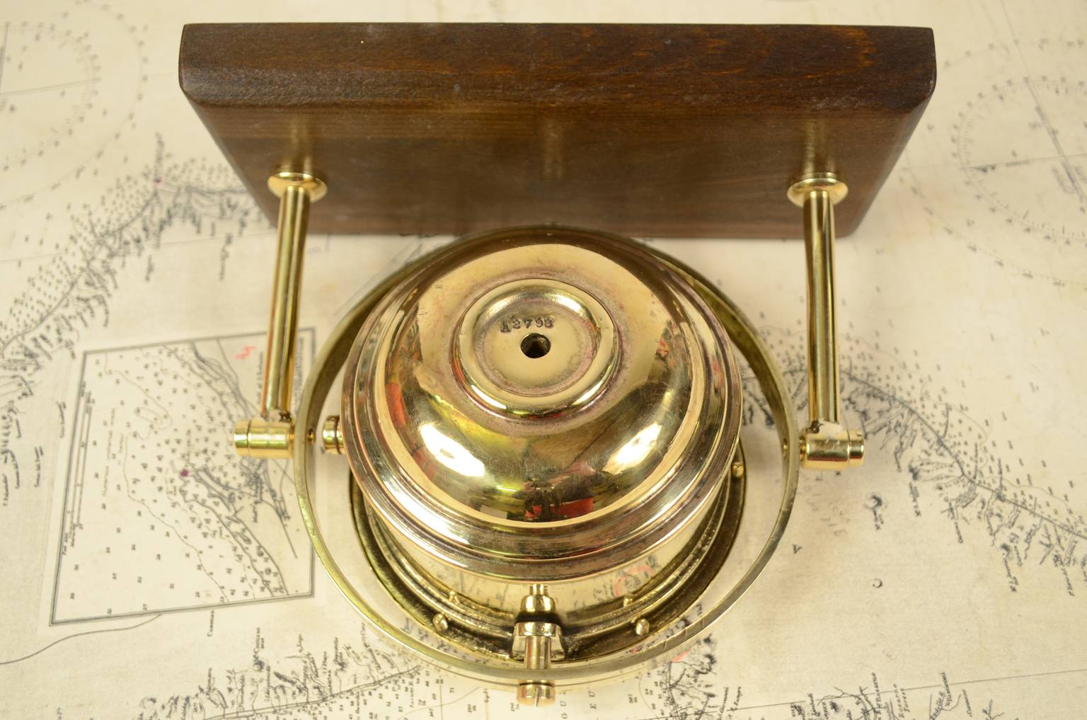 Antique compasses/6467-Vintage compass