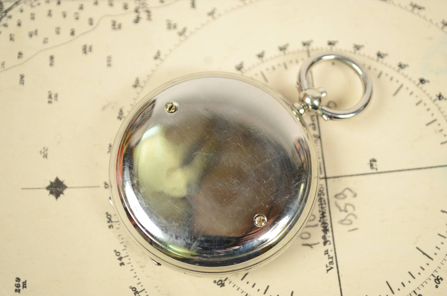 Antique compasses/6484-Antique compass