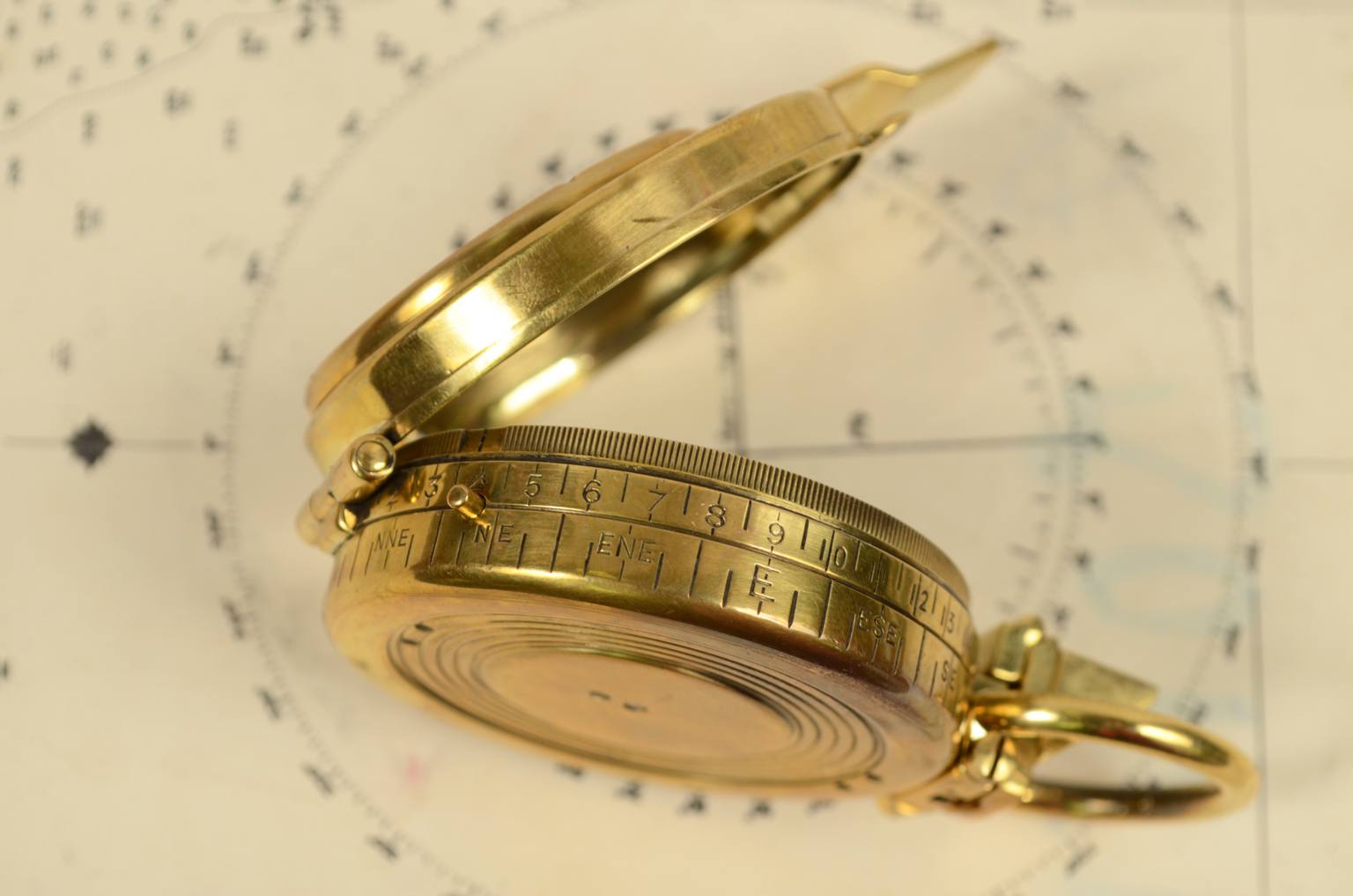 Antique compasses/6485A-Vintage compass