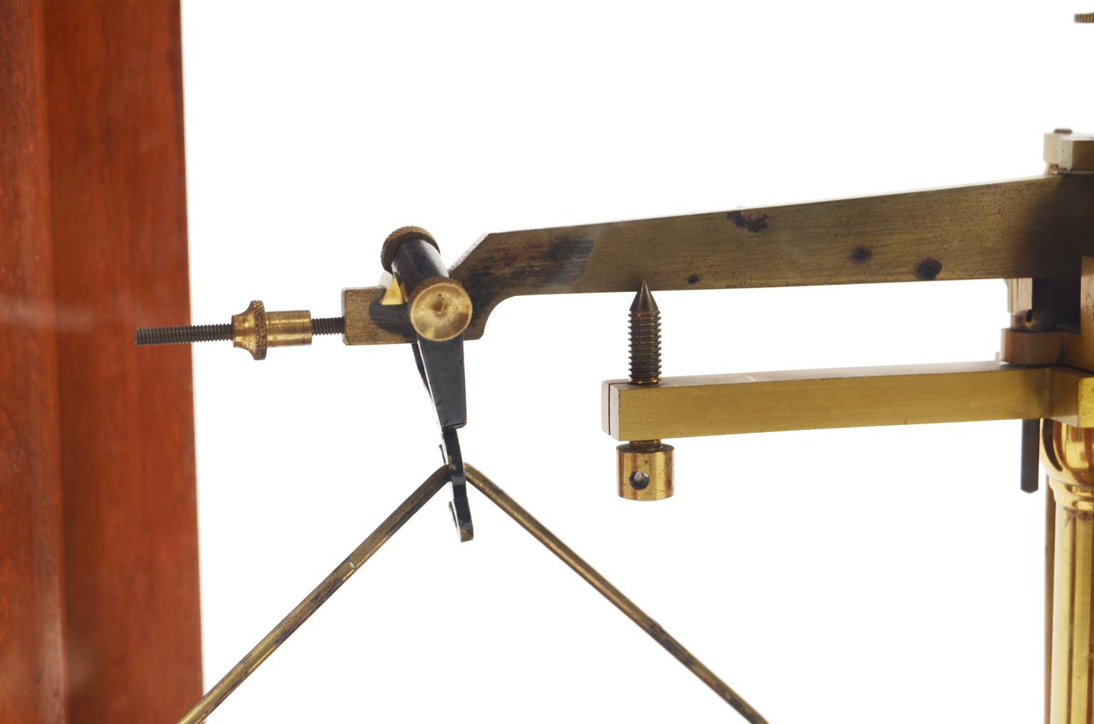 Antique measuring instruments/649-Precision scale