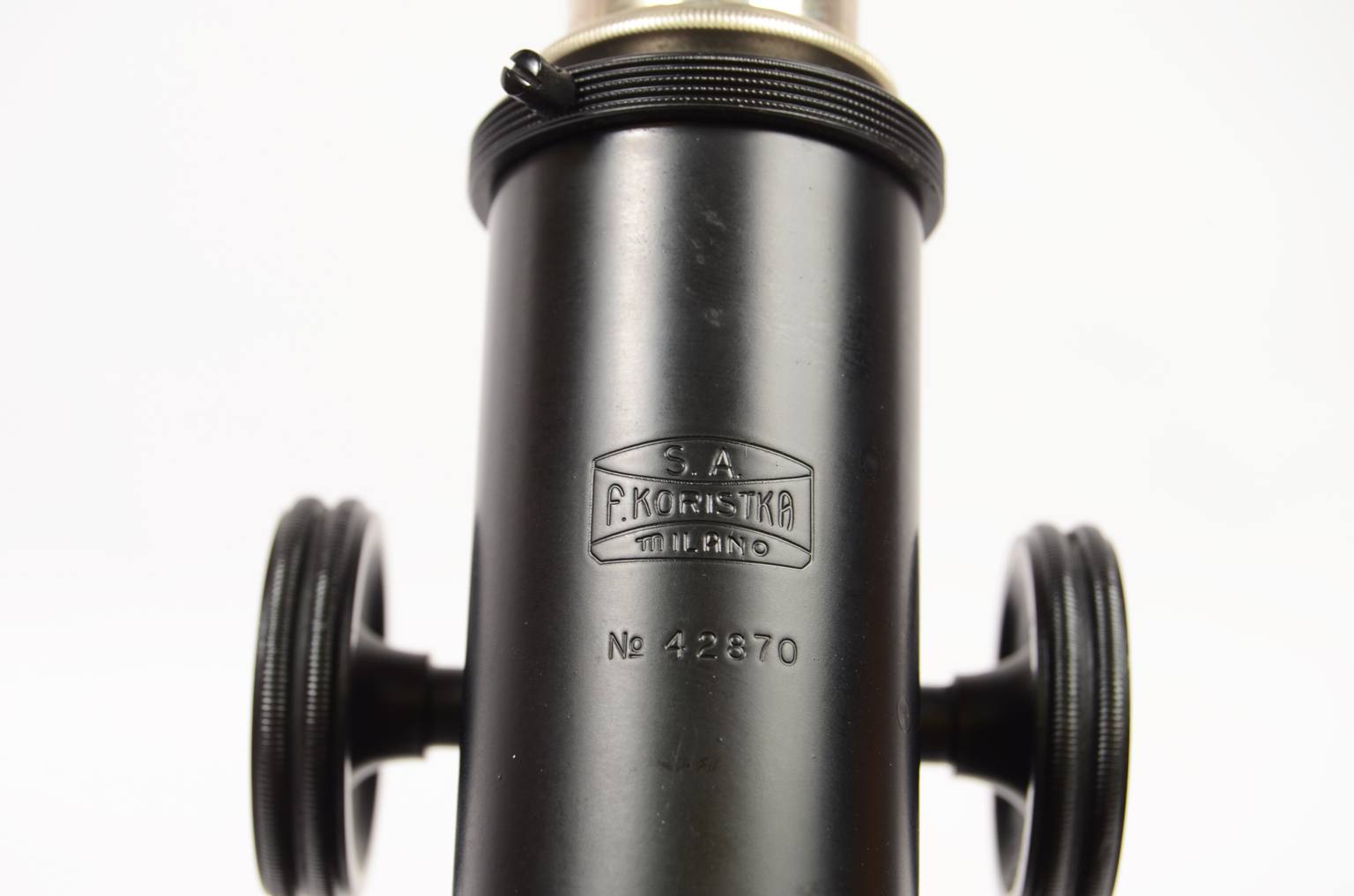 Old medical instruments/650-Antique microscope