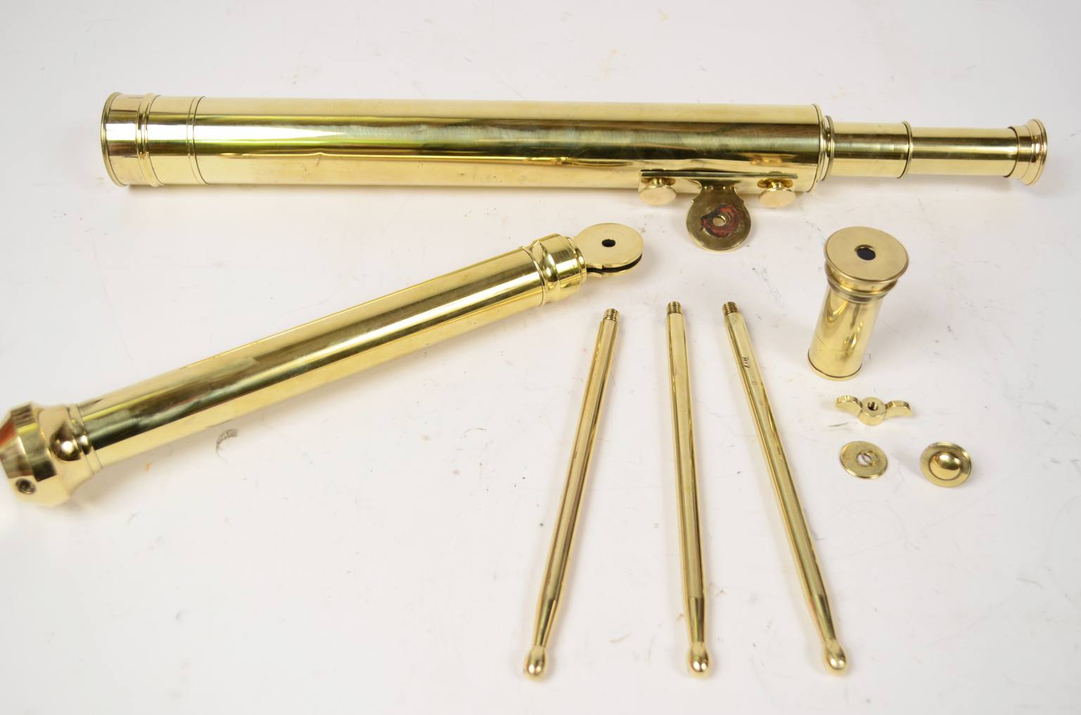 Antique astronomical instruments/6508-Antique telescope