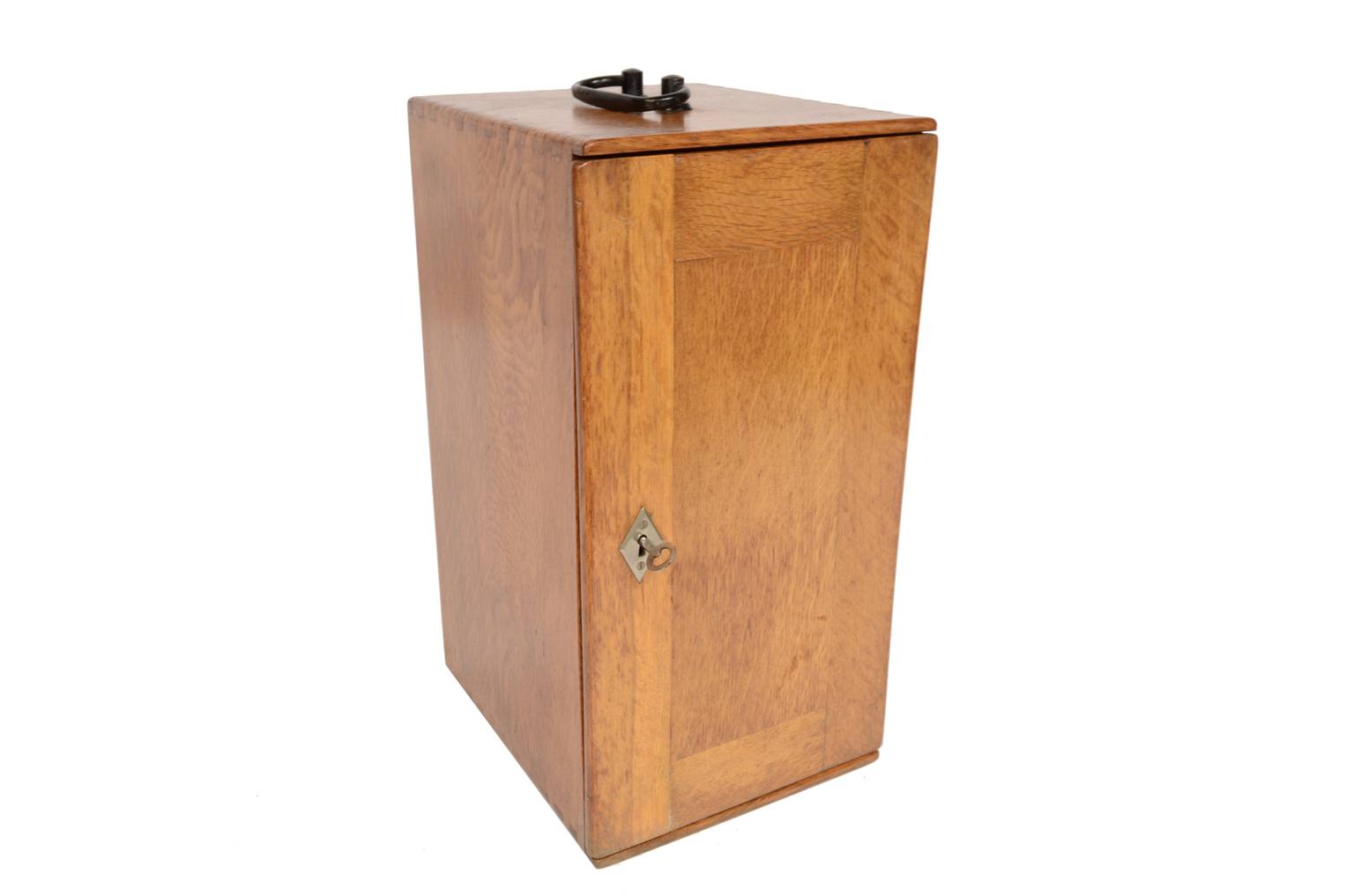 Strumenti medici d'epoca/651-Microscopio epoca