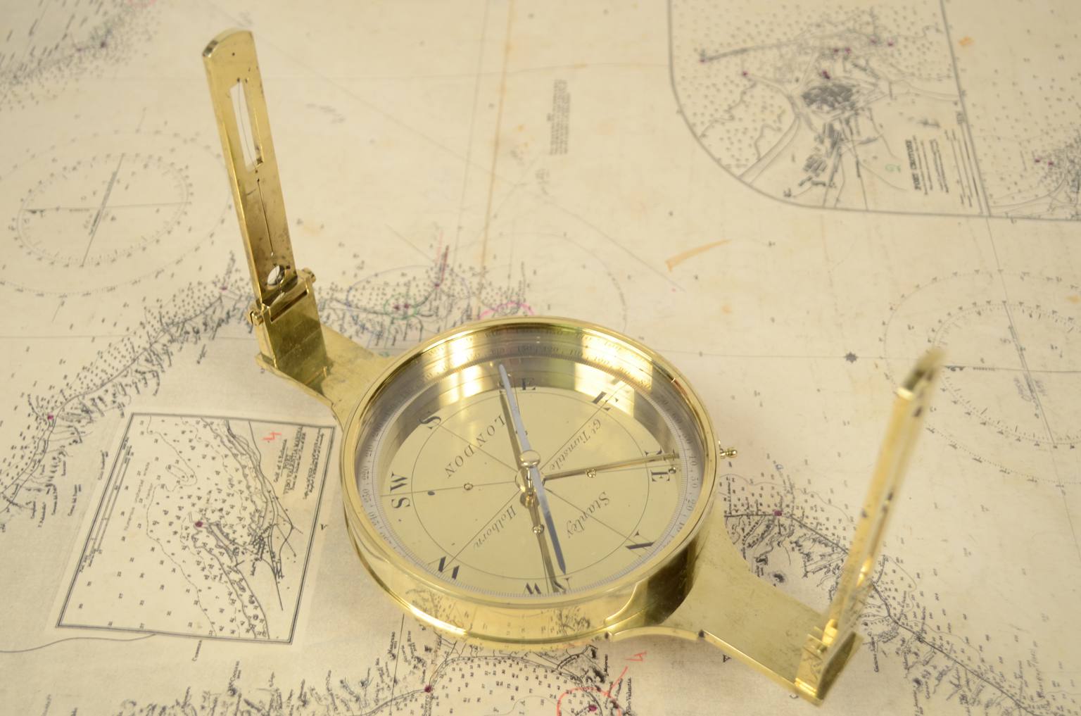 Bussole antiche/6527-Bussola topografica