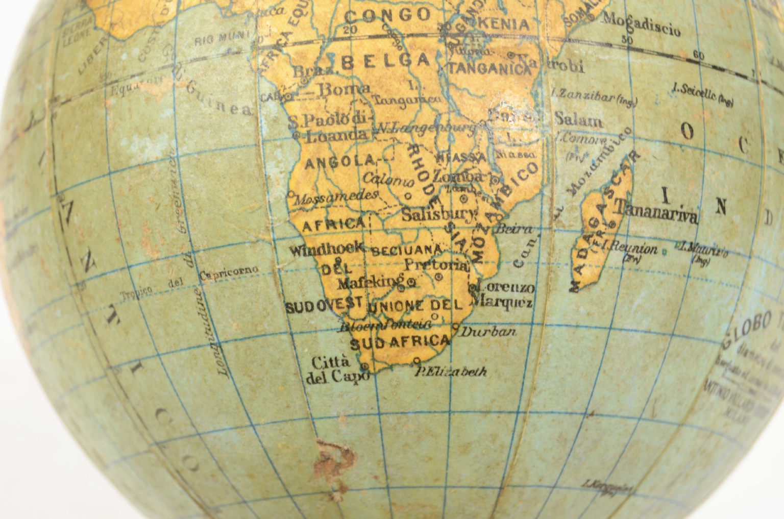 Antique globes-world maps/6572A-Small Terrestrial Globe