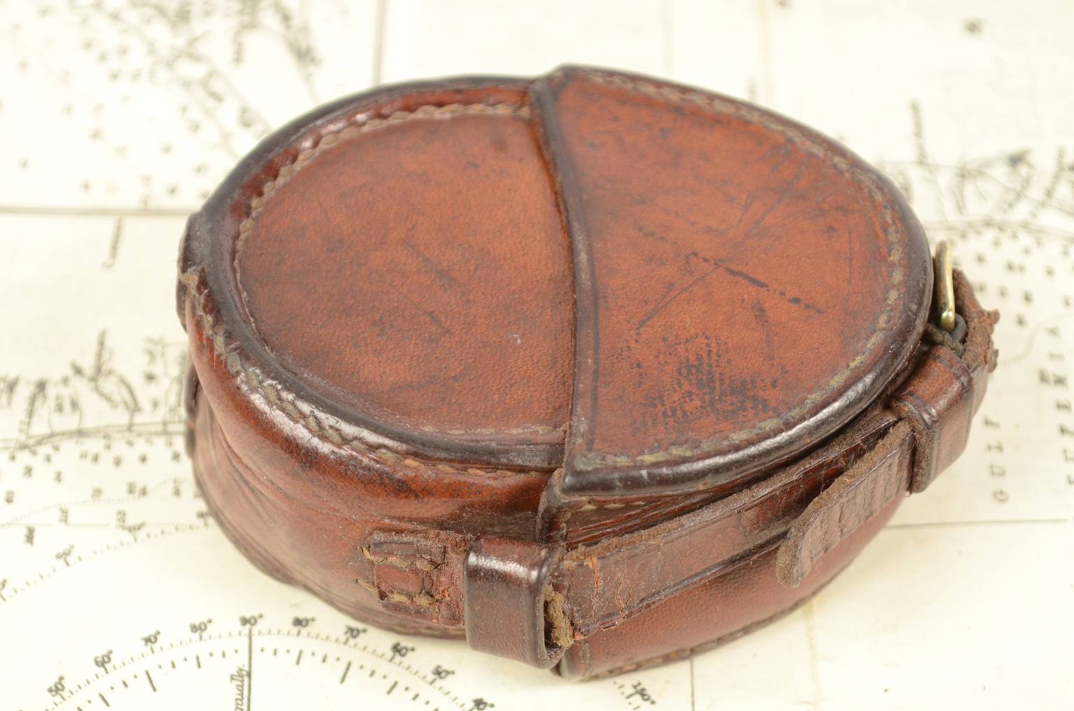 Antique compasses/6600-Vintage compass