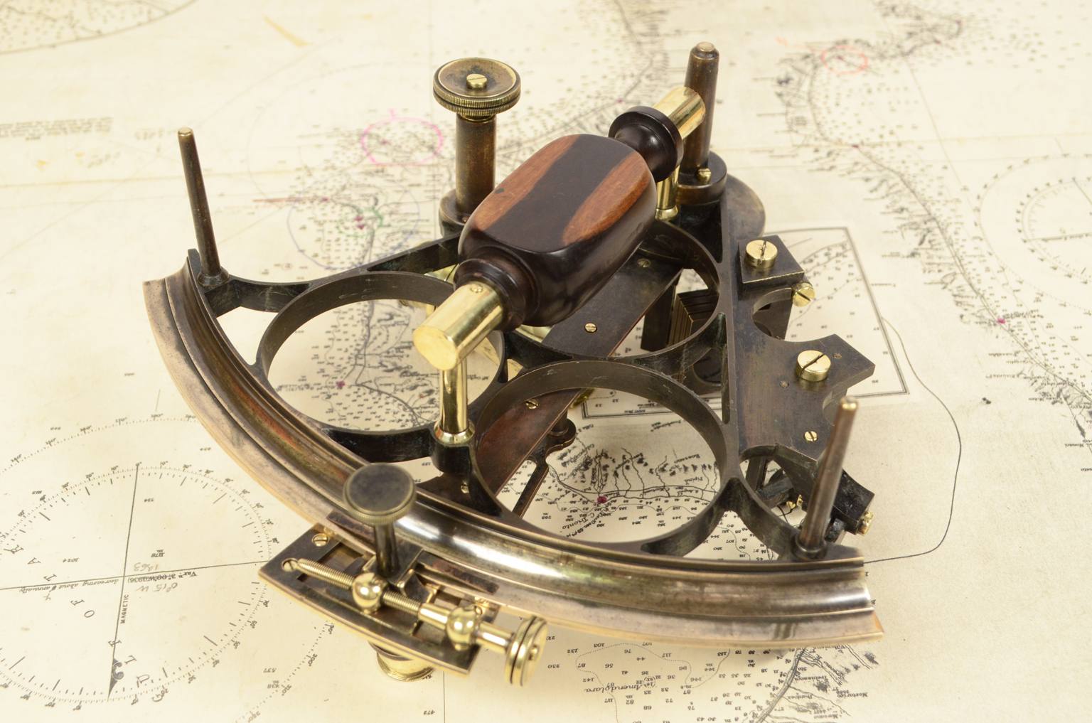 Nautical antiques/6608-Vintage sextant
