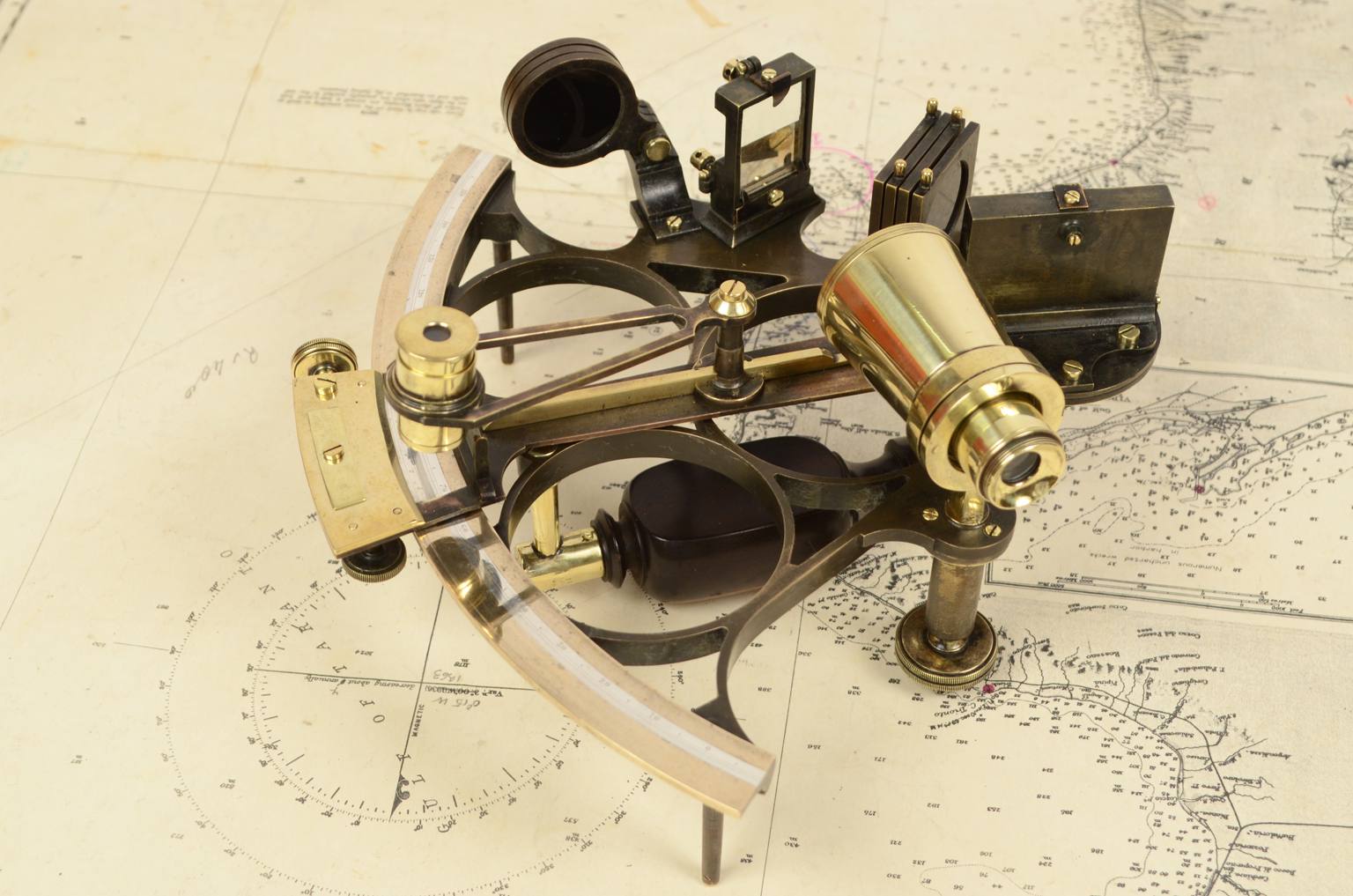 Nautical antiques/6608-Vintage sextant