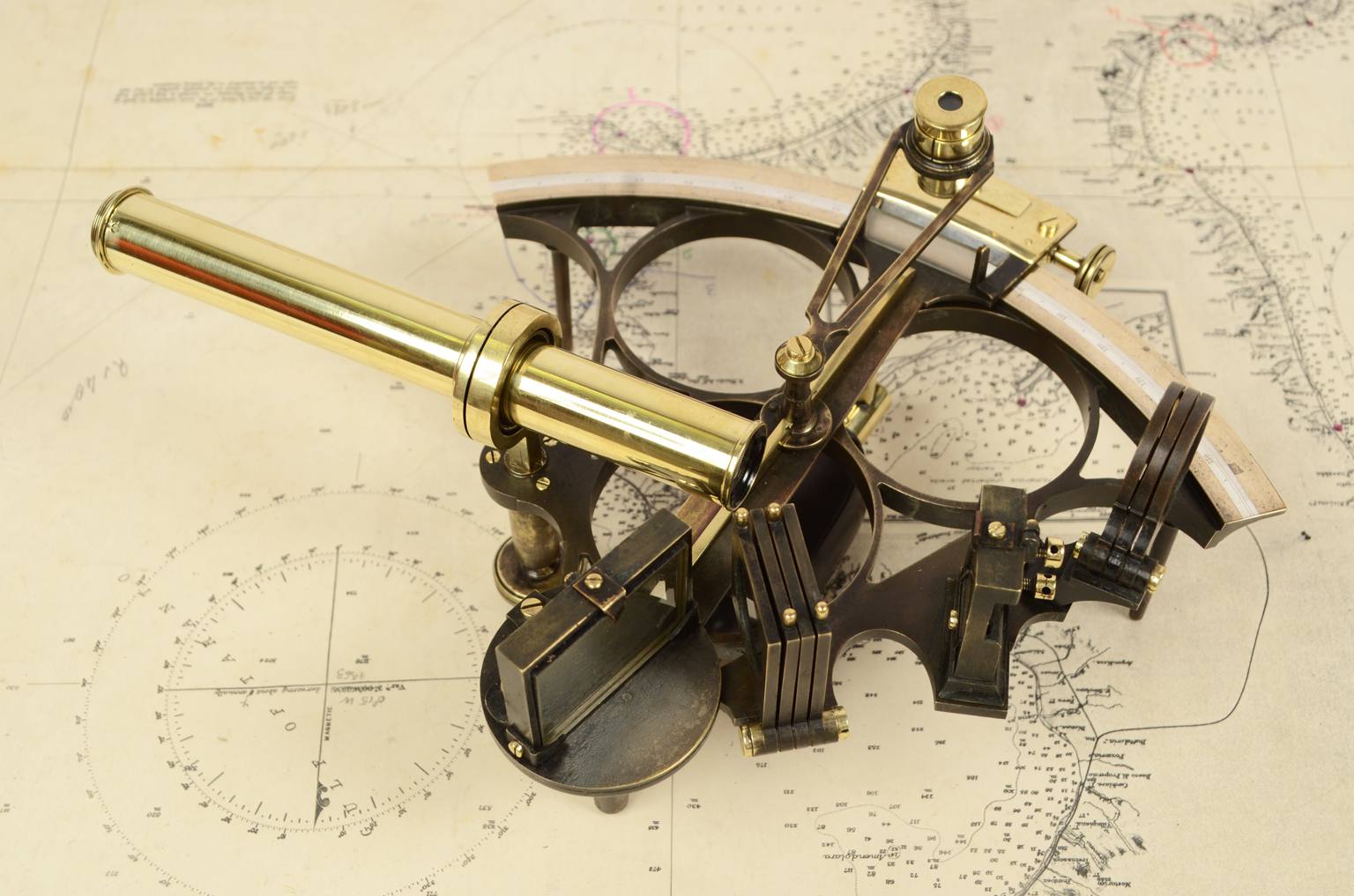Nautical antiques/6608-Vintage sextant