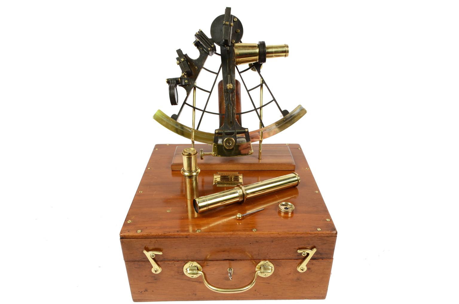 Nautical antiques/6613-Antique sextant