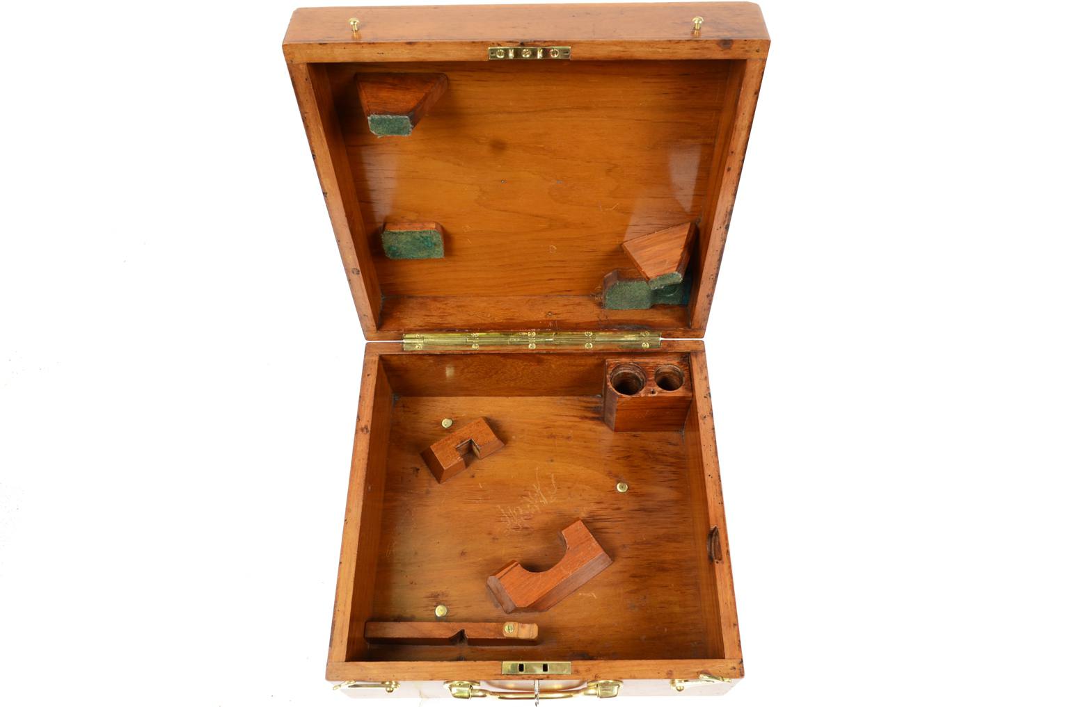 Nautical antiques/6613-Antique sextant