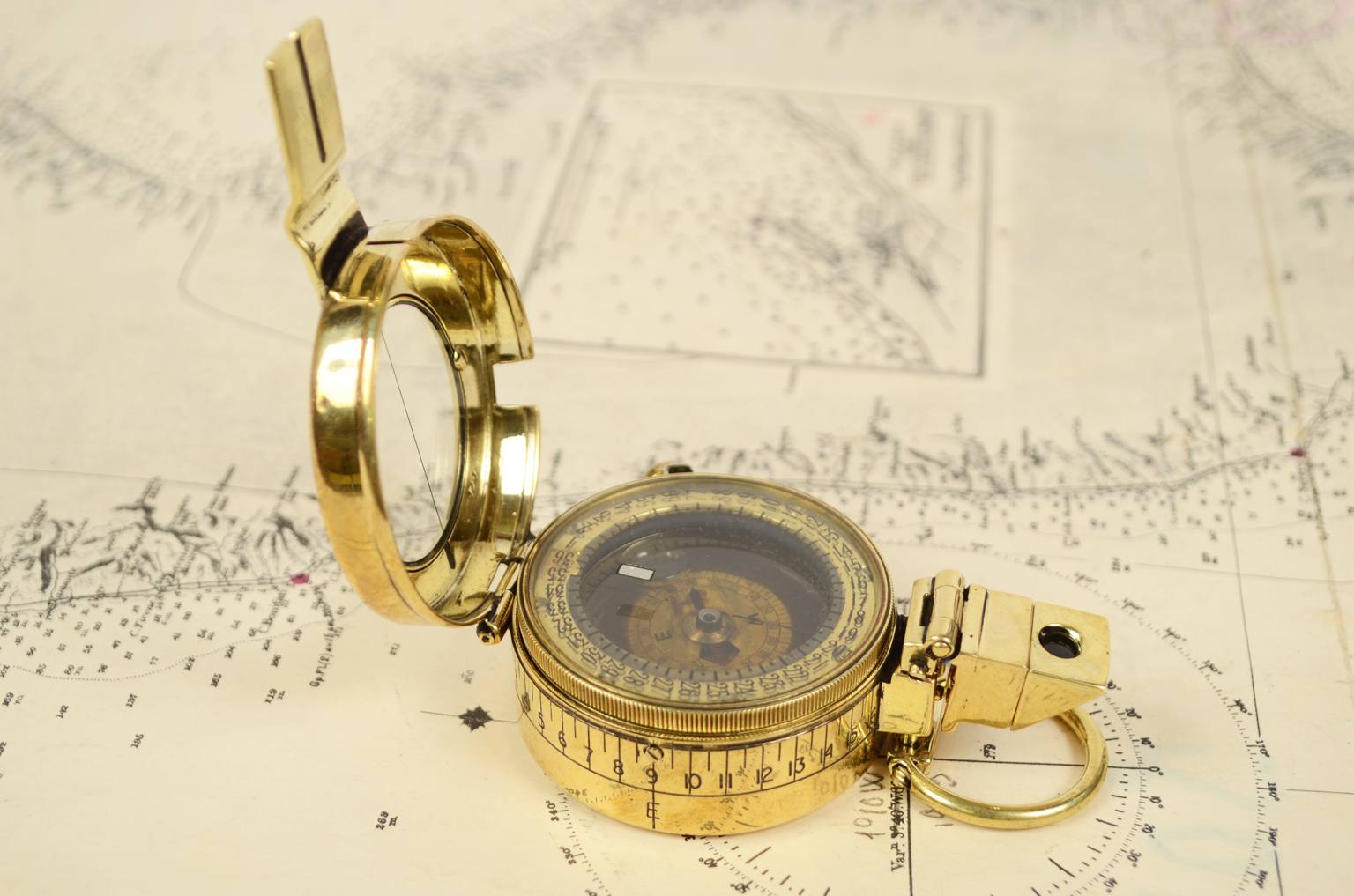 Antique compasses/6648-Vintage compass