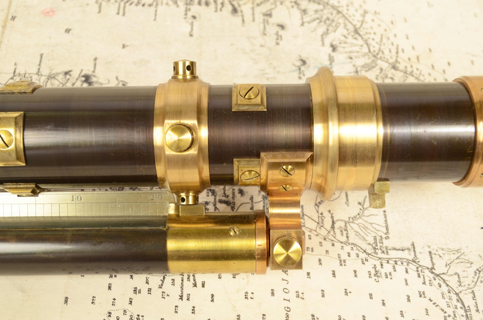 Antique measuring instruments/668-Topographic Level