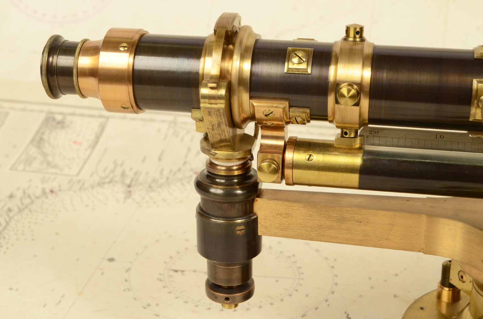 Antique measuring instruments/668-Topographic Level