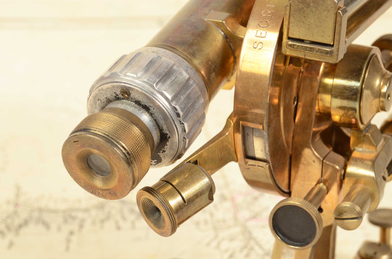 Strumenti di misura antichi/670-Diottra a Cannocchiale