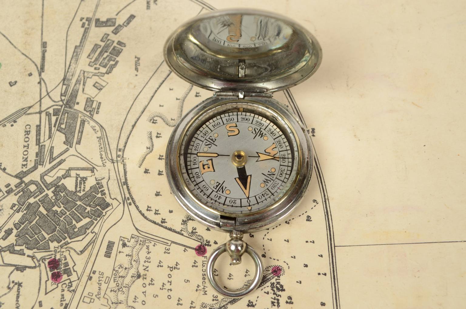 Antique compasses/6700-Vintage compass
