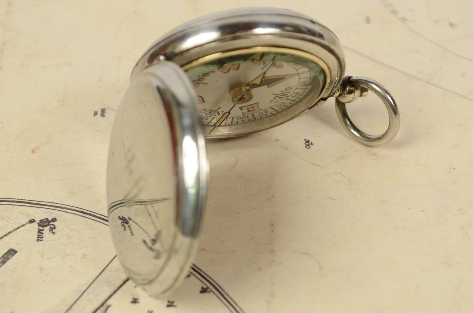 Antique compasses/6700-Vintage compass