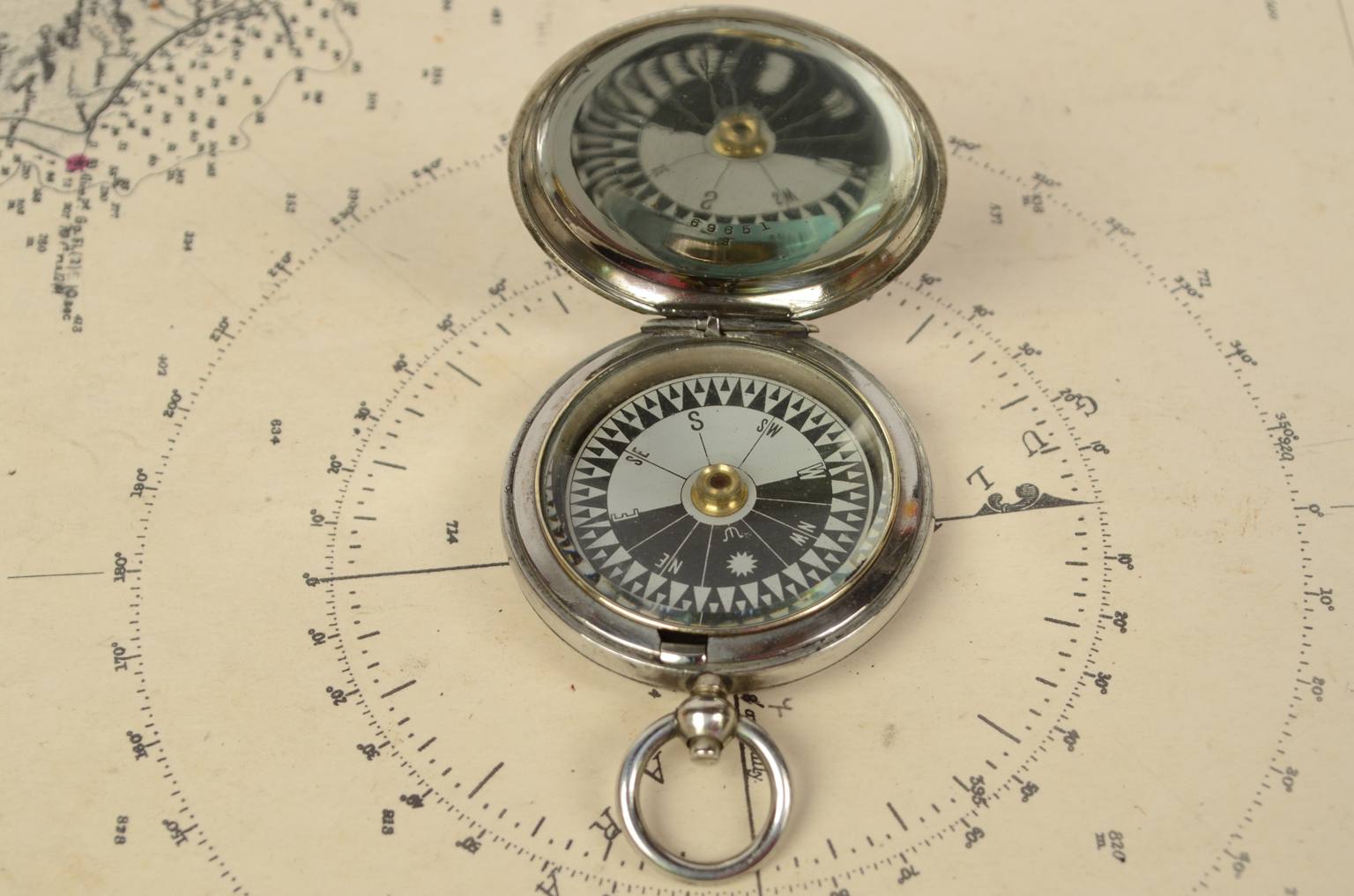 e-Shop/Antique compasses/Code 6725 RAF compass