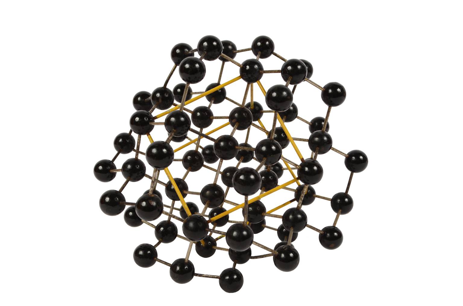 Natural history/6742-Diamond molecule