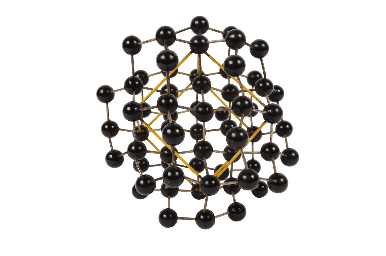 Natural history/6742-Diamond molecule