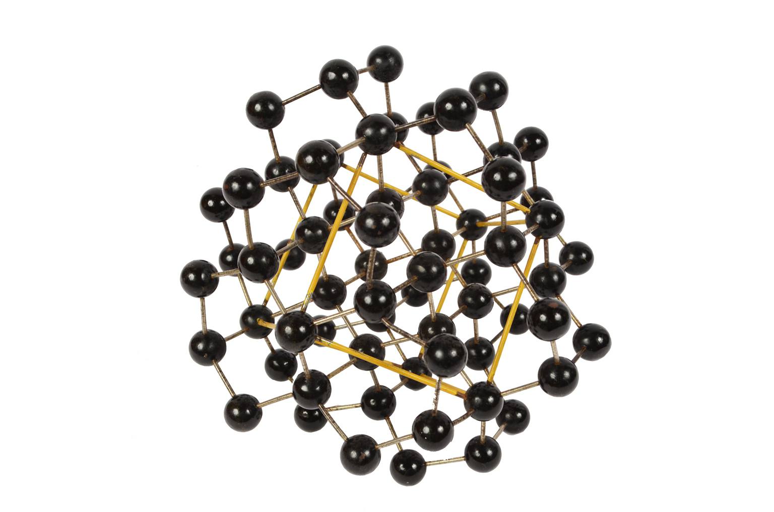 Natural history/6742-Diamond molecule