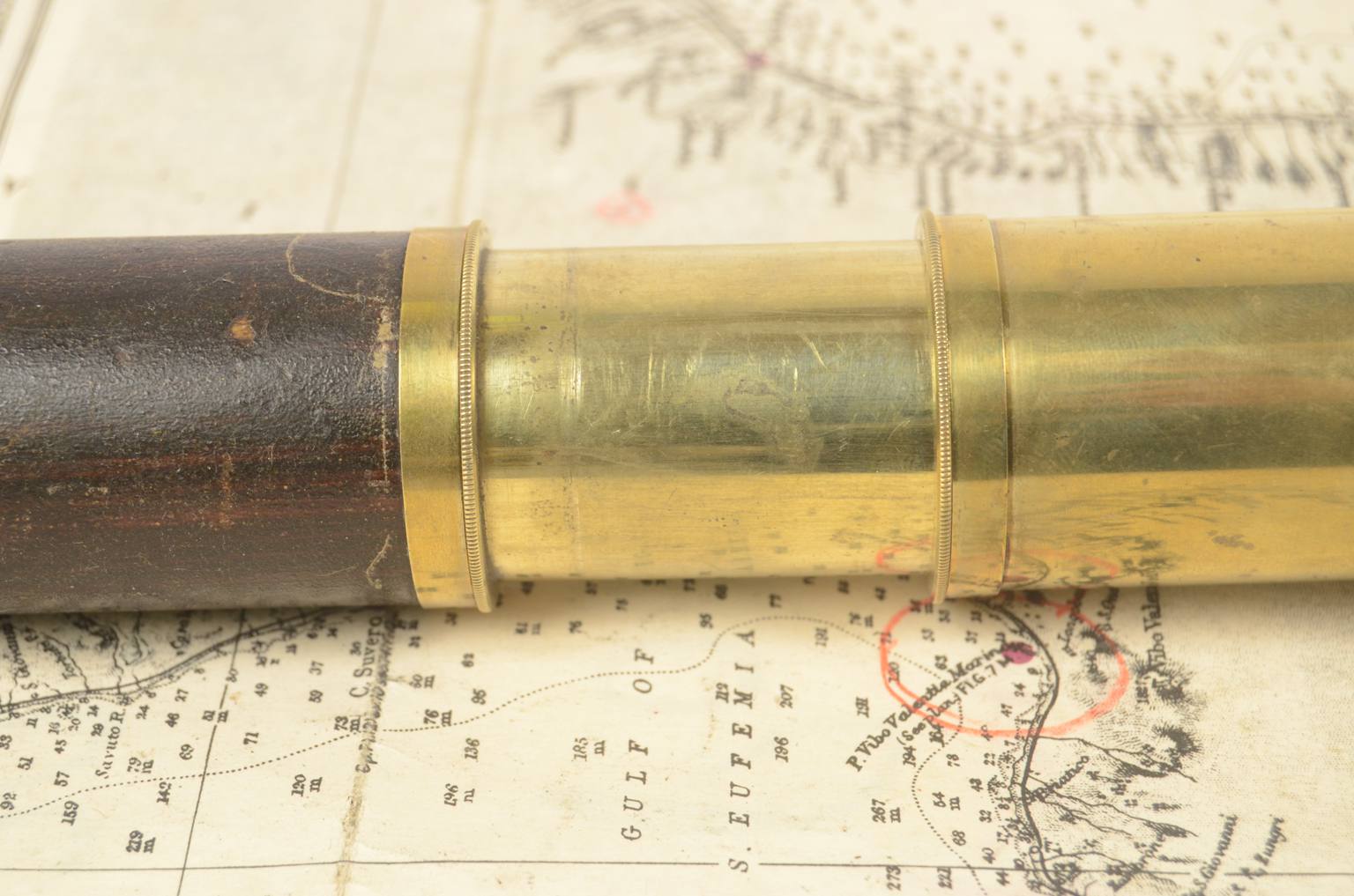 Nautical antiques/6814-Antique telescope