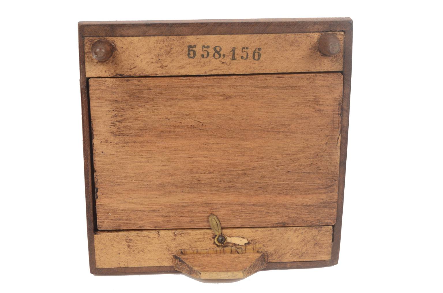 Antique measuring instruments/6865-Vintage metronome