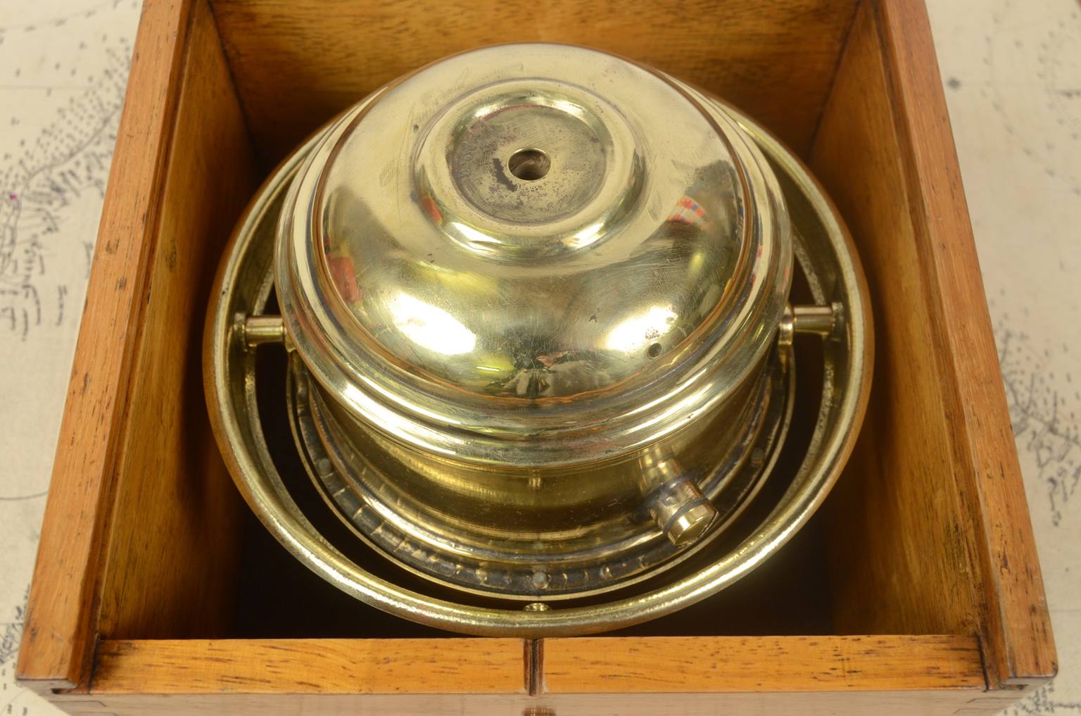 Antique compasses/6871-Sestrel compass