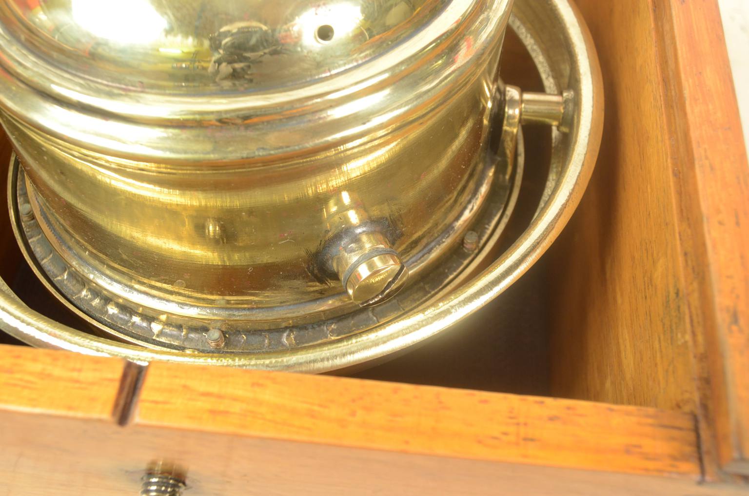 Antique compasses/6871-Sestrel compass