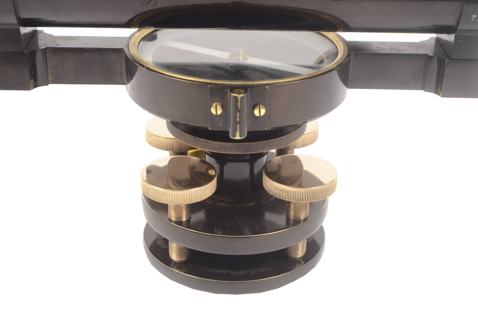 Strumenti di misura antichi/6887-Livello topografico