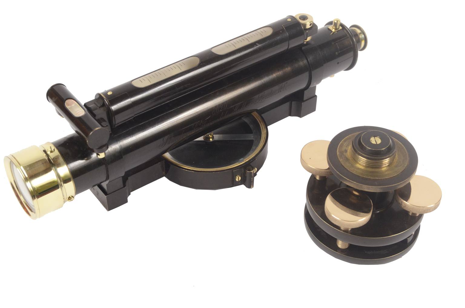 Strumenti di misura antichi/6887-Livello topografico