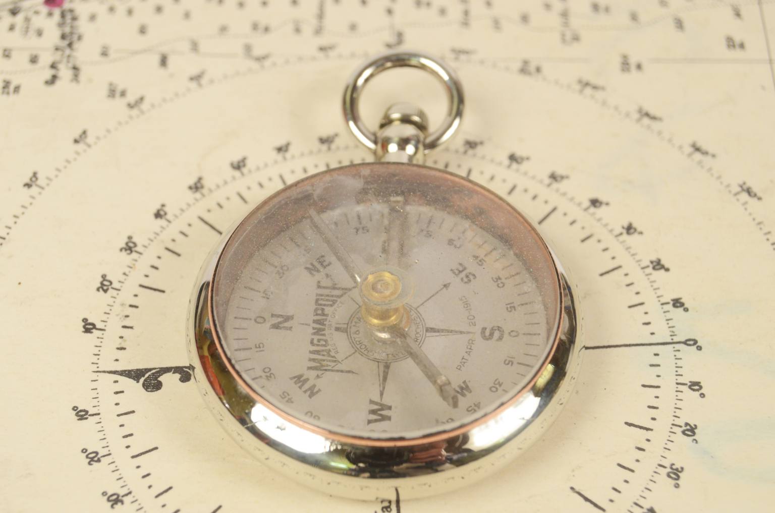 Bussole antiche/6895-Bussola Magnapole