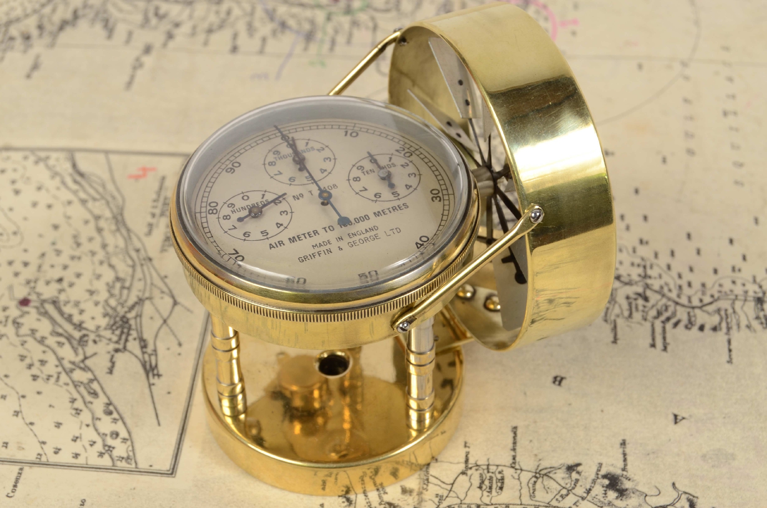 Antique measuring instruments/6897b-Antique Anemometer