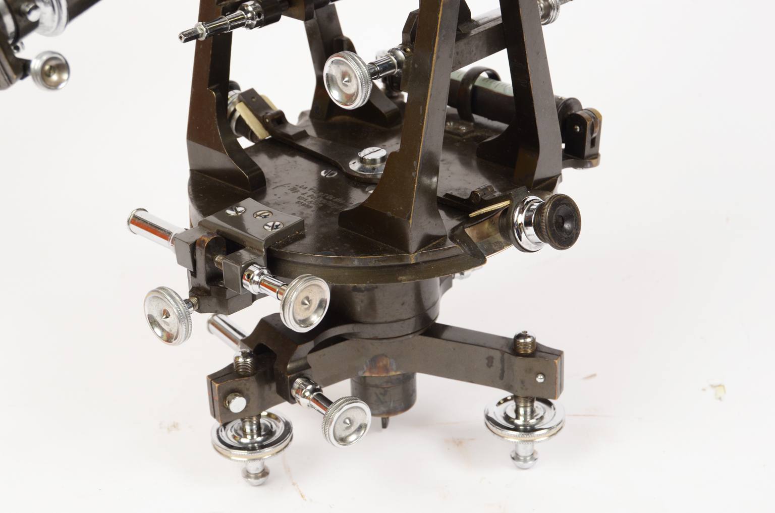 Antique measuring instruments/6898-Salmoiraghi tacheometer