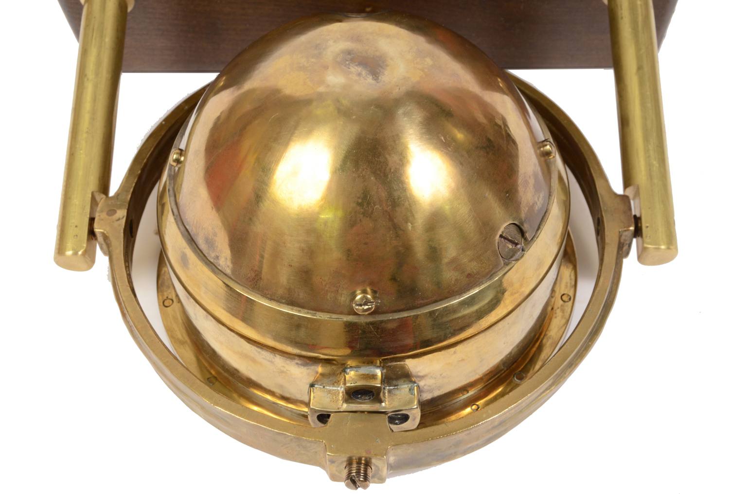 Antique compasses/6907-Nautical compass