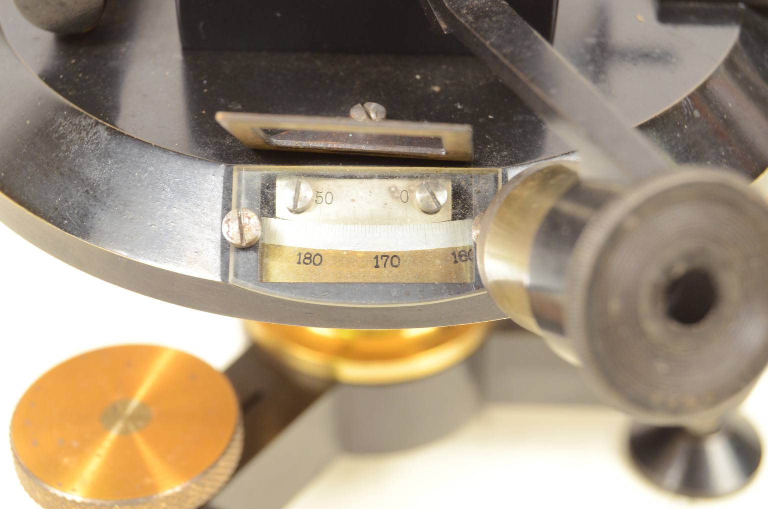 Antique measuring instruments/6967-Antique theodolite