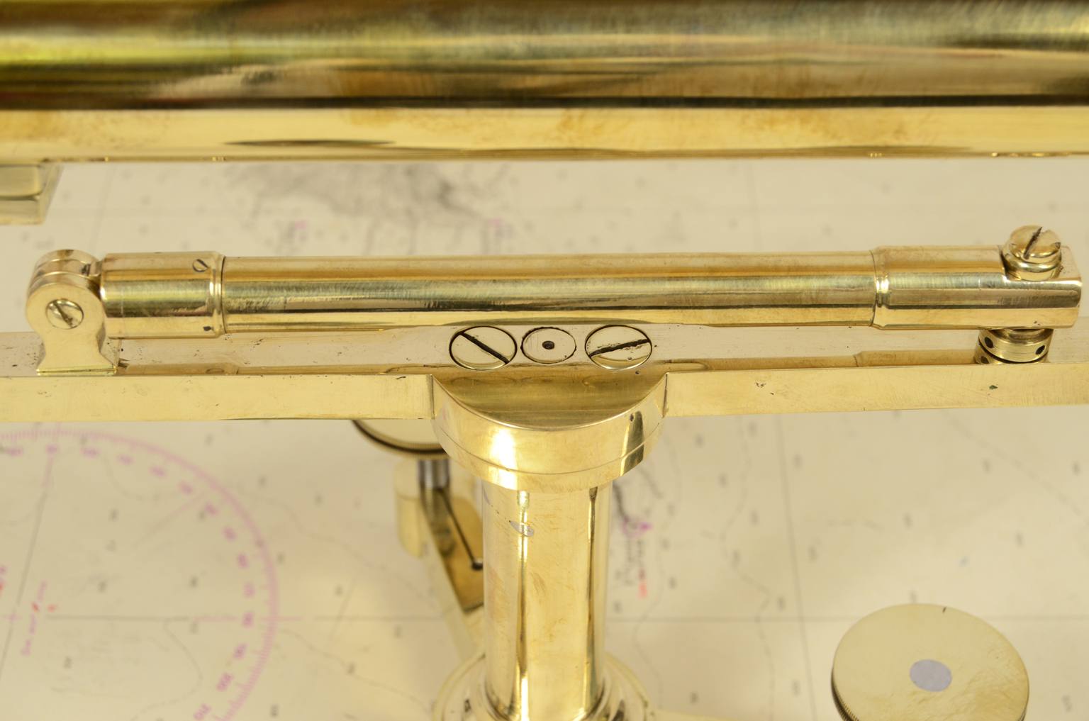 Strumenti di misura antichi/6984-Livello topografico