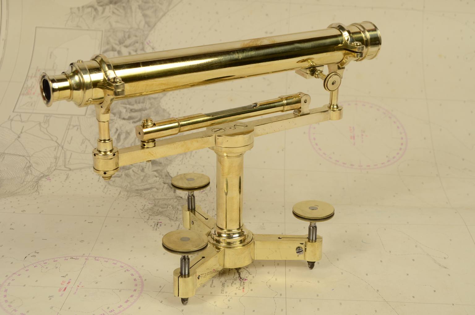 Antique measuring instruments/6984-Topographic level